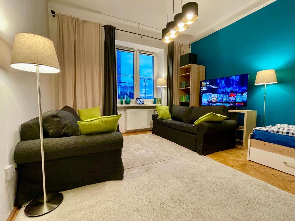 Super Square Metro X2 Fast Wifi 55'Tv Netflix Hbo Appletv+ Amazontv Apartment Warsawa Bagian luar foto