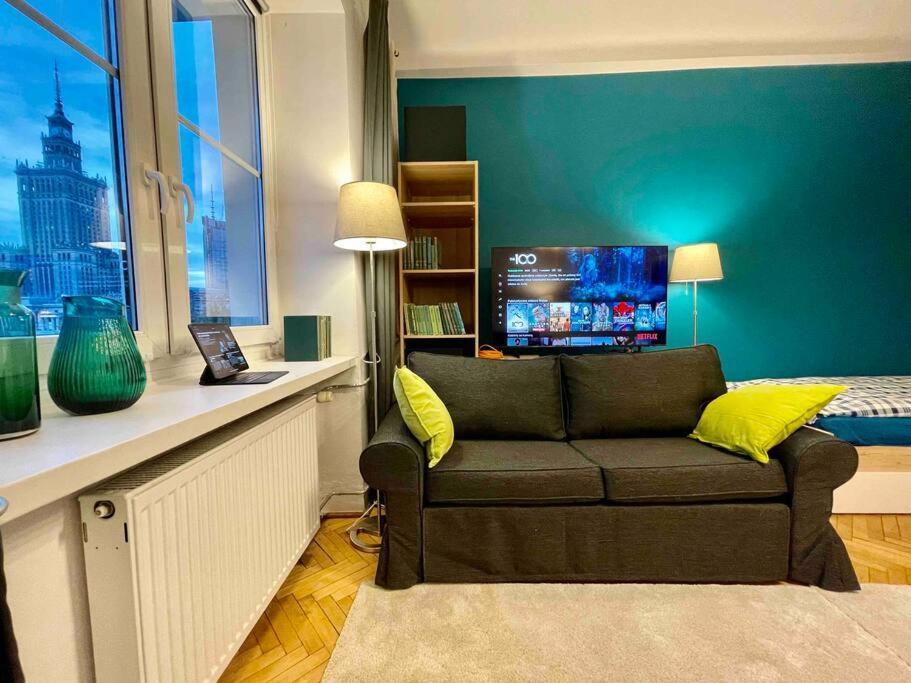 Super Square Metro X2 Fast Wifi 55'Tv Netflix Hbo Appletv+ Amazontv Apartment Warsawa Bagian luar foto