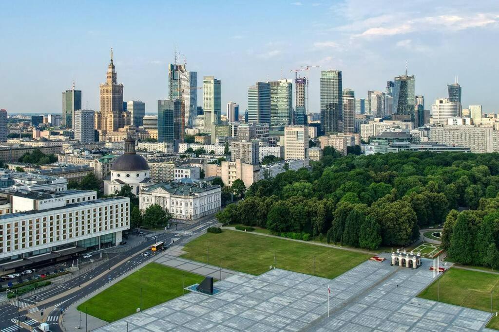 Super Square Metro X2 Fast Wifi 55'Tv Netflix Hbo Appletv+ Amazontv Apartment Warsawa Bagian luar foto
